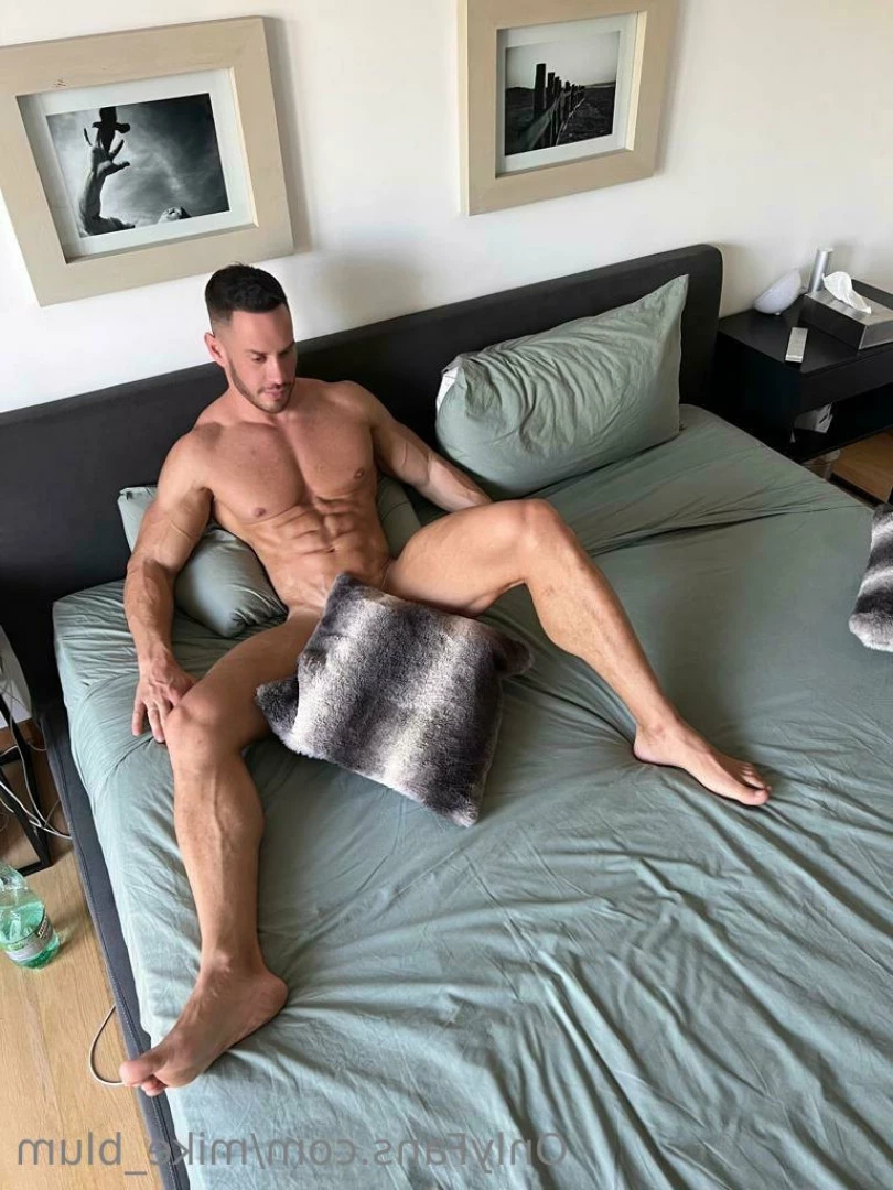 MIKE BLUM TOP 0.9% on the world😱 [ mike_blum ] Onlyfans leaked photo 5860220 on Hotleaks.tv