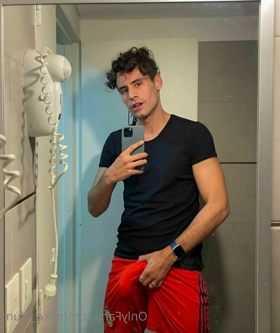 MIKE BLUM TOP 0.9% on the world😱 [ mike_blum ] Onlyfans leaked photo 5860353 on Hotleaks.tv