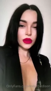 18295667