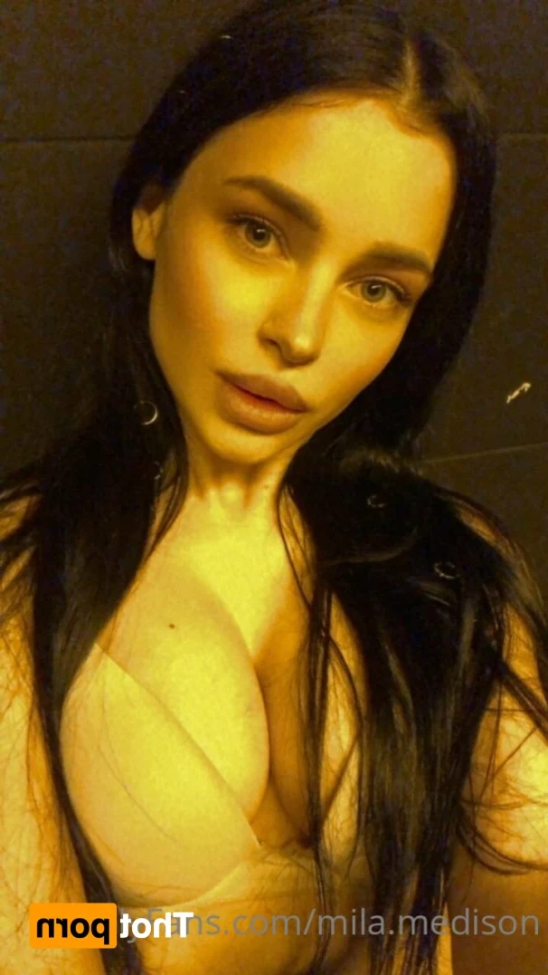 🇺🇦 Mila Moore ❤️‍🔥 [ mila.moore ] Onlyfans leaked photo 16338101 on Hotleaks.tv