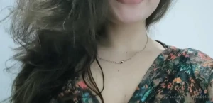 10610434