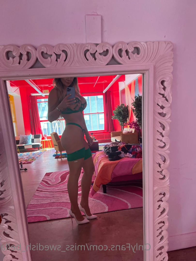Swedish Bella 🇸🇪 Ex teacher 😈 [ miss_swedish_bella ] Onlyfans leaked photo 9727280 on Hotleaks.tv
