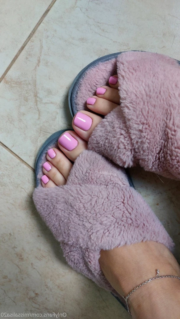 MissAlisa [ missalisa20 ] Onlyfans leaked photo 10089592 on Hotleaks.tv