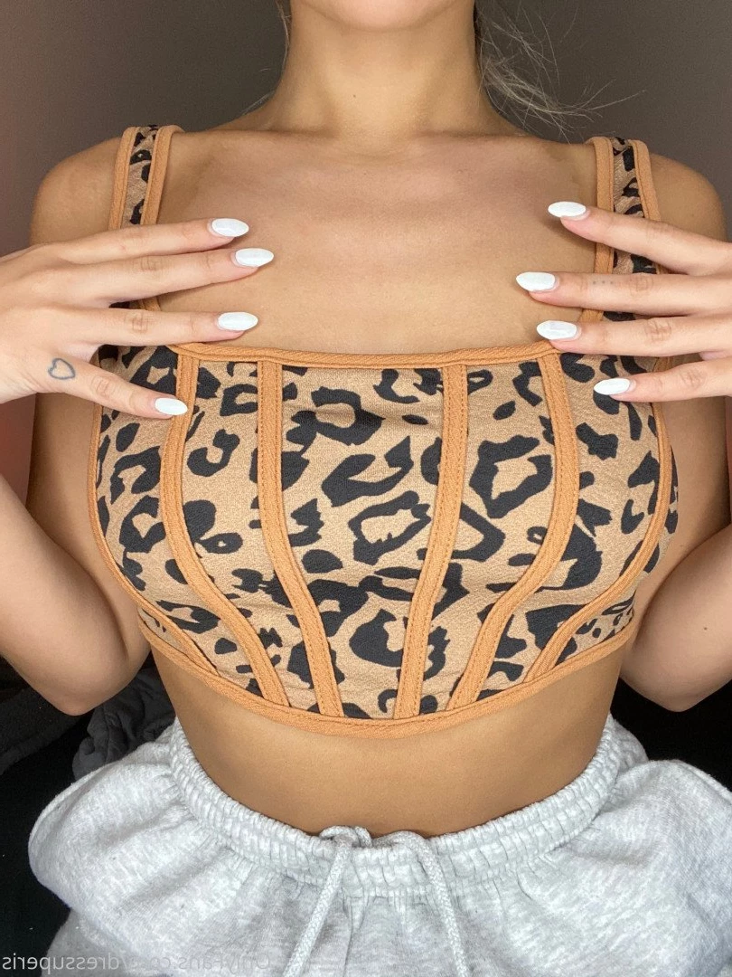 dress up eris [ dressuperis ] Onlyfans leaked photo 333112 on Hotleaks.tv