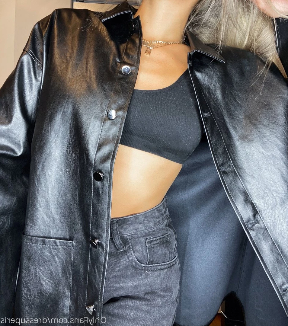 dress up eris [ dressuperis ] Onlyfans leaked photo 333239 on Hotleaks.tv