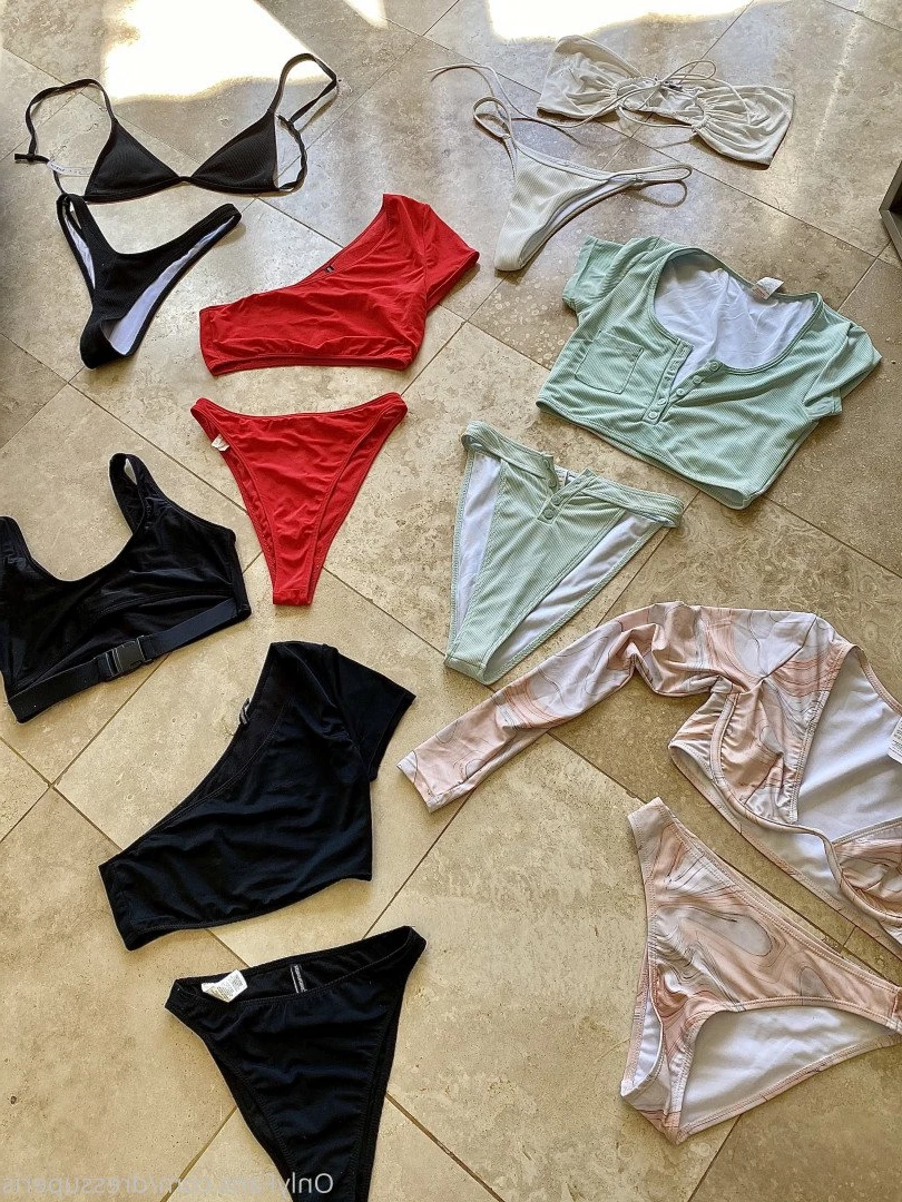 dress up eris [ dressuperis ] Onlyfans leaked photo 333360 on Hotleaks.tv