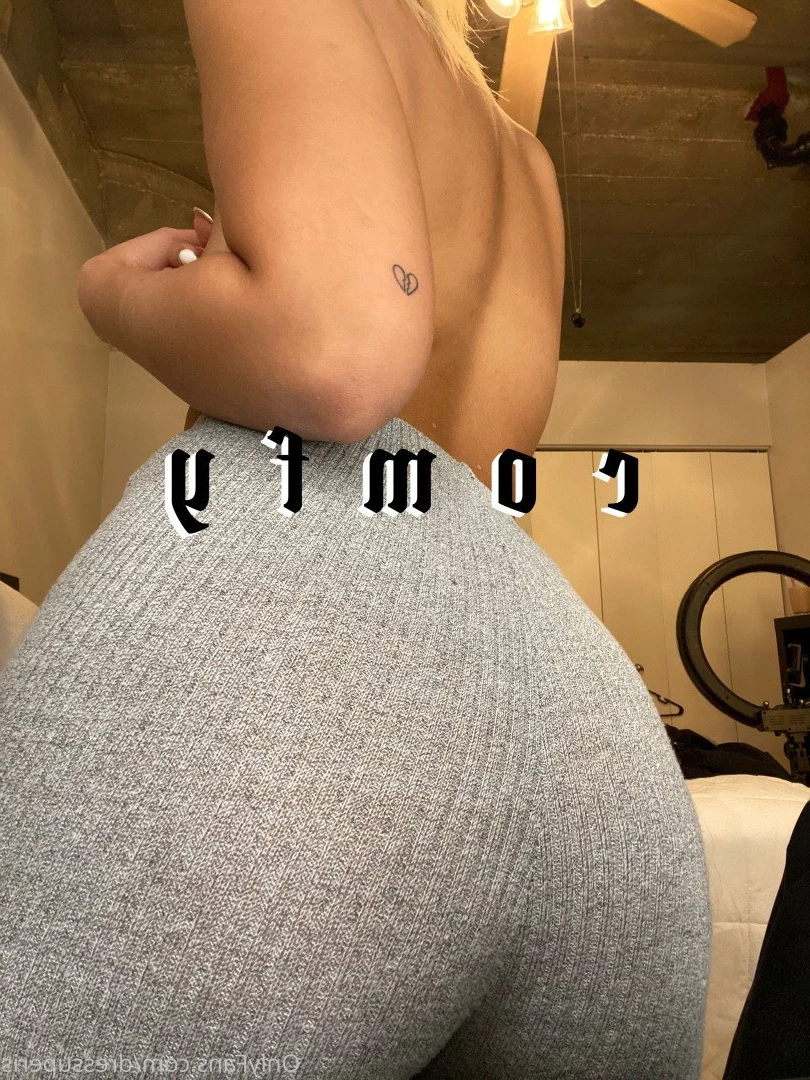 dress up eris [ dressuperis ] Onlyfans leaked photo 333514 on Hotleaks.tv