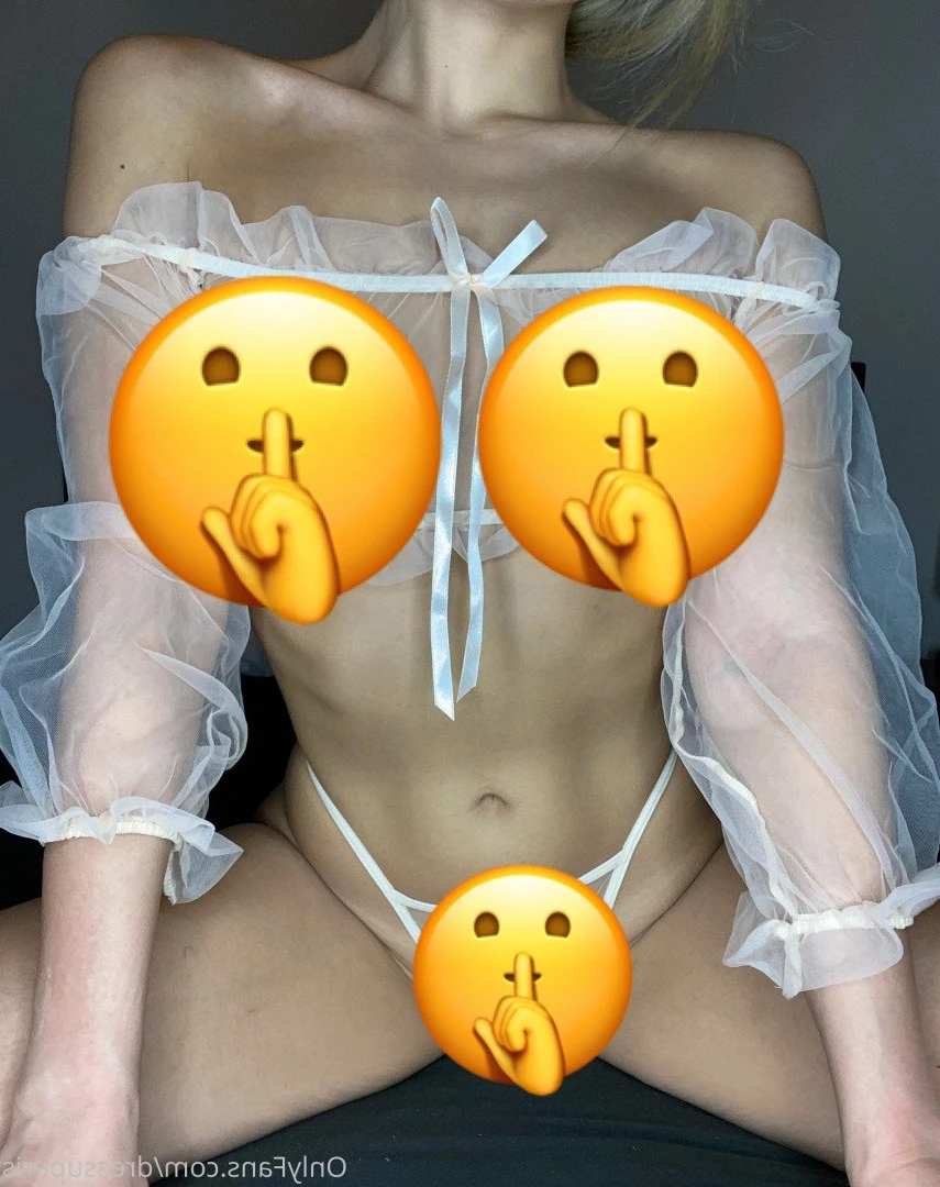dress up eris [ dressuperis ] Onlyfans leaked photo 333561 on Hotleaks.tv