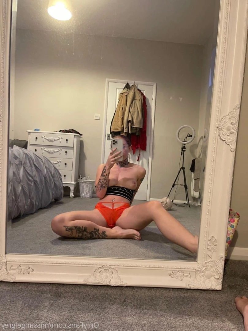 Let’s Sext!😍🇬🇧 Miss Grey🧡 [ missangelgrey ] Onlyfans leaked photo 5952879 on Hotleaks.tv