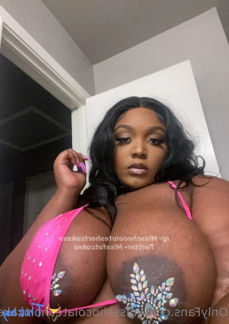Big Fine ShortCake 🍰 [ misschocolateshortcake ] Onlyfans leaked photo 18541473 on Hotleaks.tv