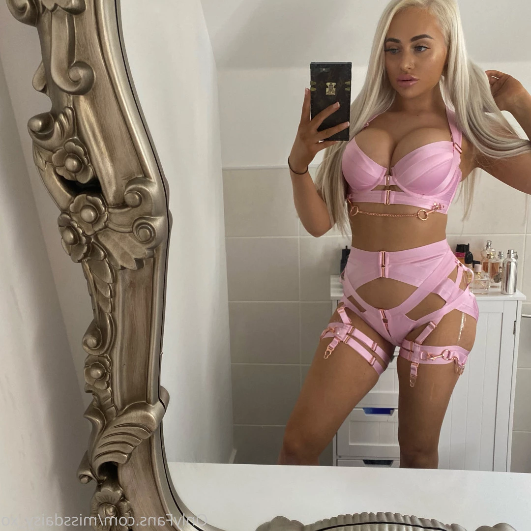 Miss daisy 😈  💦 [ missdaisy_xo ] Onlyfans leaked photo 6240539 on Hotleaks.tv