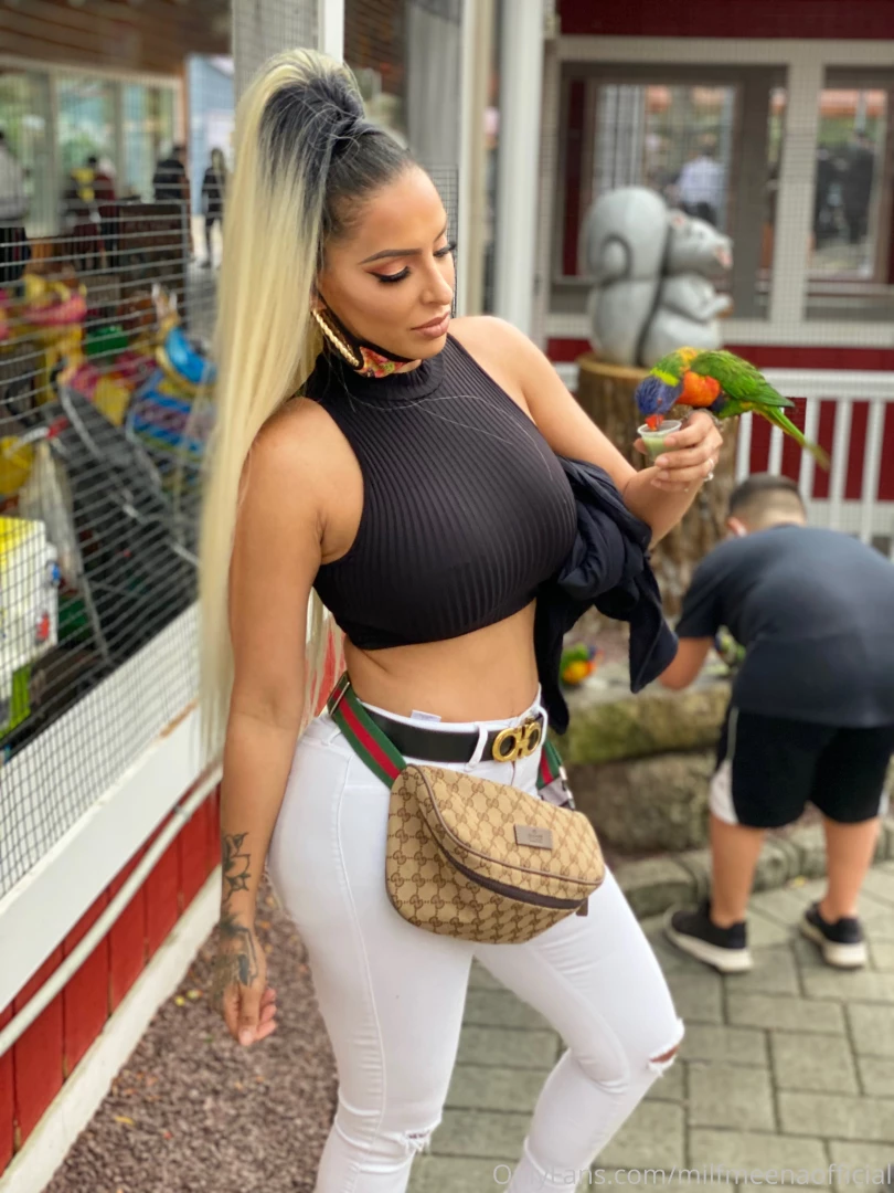 Pakistani Goddess FREE🇵🇰 [ missmeenaofficial ] Onlyfans leaked photo 16782648 on Hotleaks.tv
