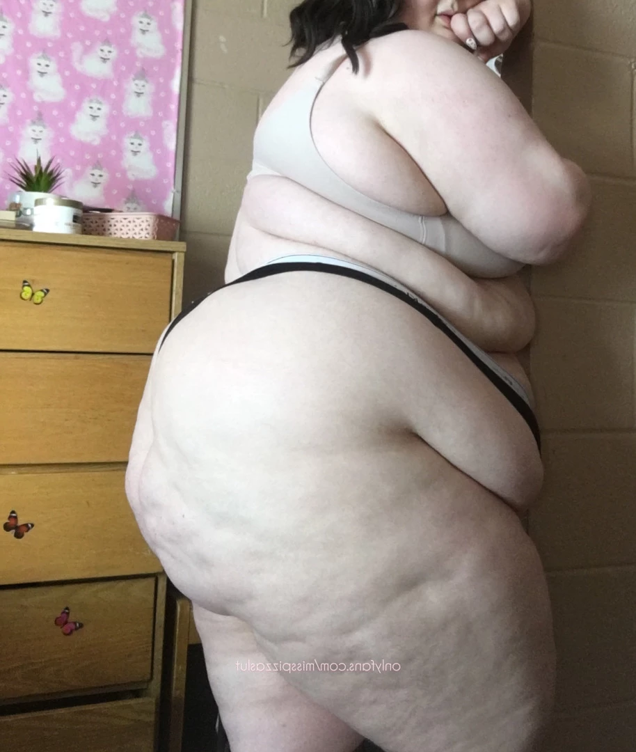 Ange 💕 fluffy ssbbw 💕 [ misspizzaslut ] Onlyfans leaked photo 5852073 on Hotleaks.tv