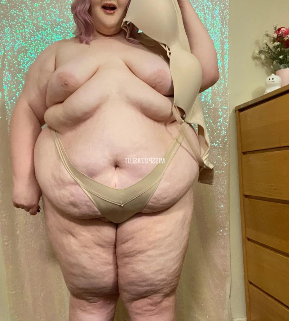 Ange 💕 fluffy ssbbw 💕 [ misspizzaslut ] Onlyfans leaked photo 5853791 on Hotleaks.tv