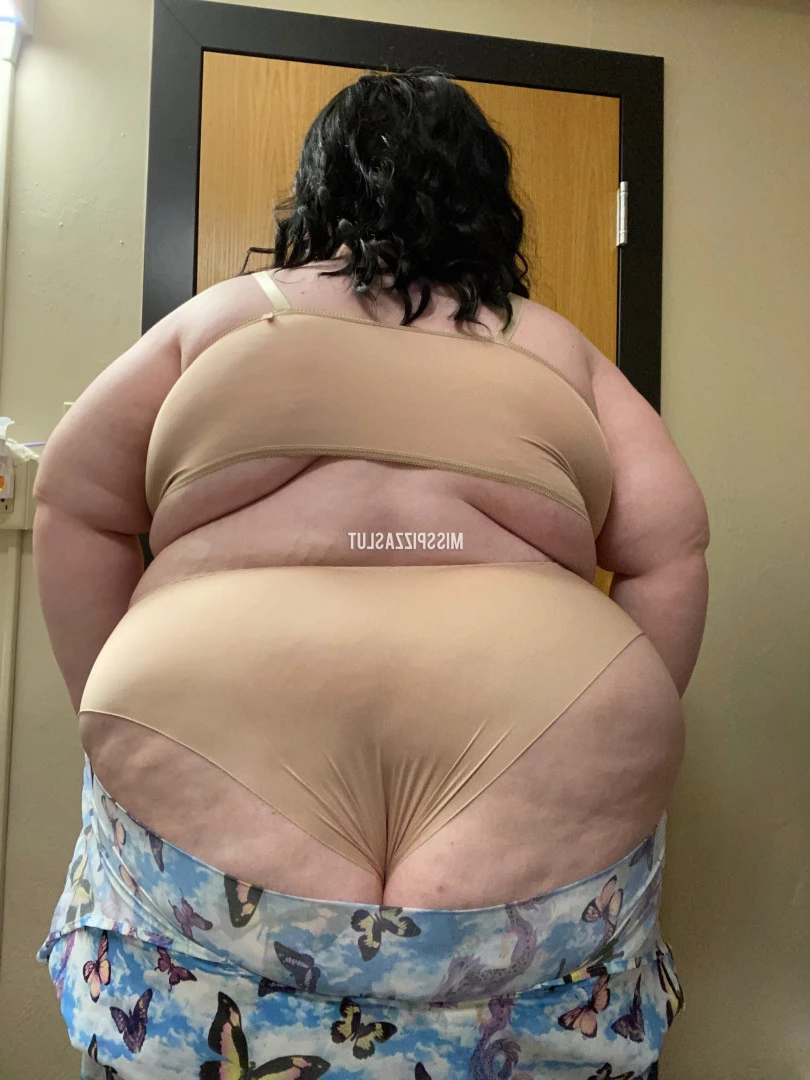 Ange 💕 fluffy ssbbw 💕 [ misspizzaslut ] Onlyfans leaked photo 5855075 on Hotleaks.tv