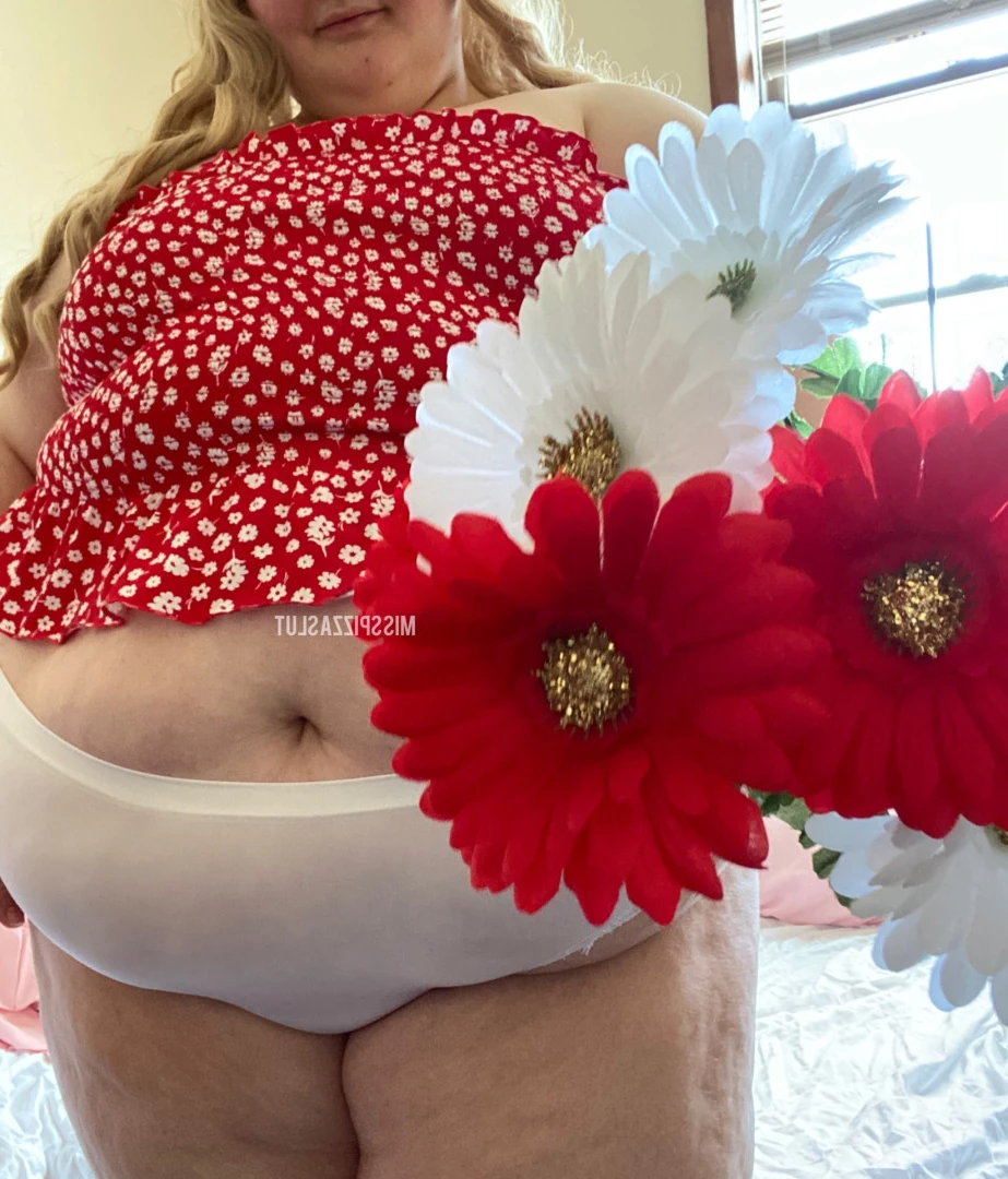 Ange 💕 fluffy ssbbw 💕 [ misspizzaslut ] Onlyfans leaked photo 5855776 on Hotleaks.tv