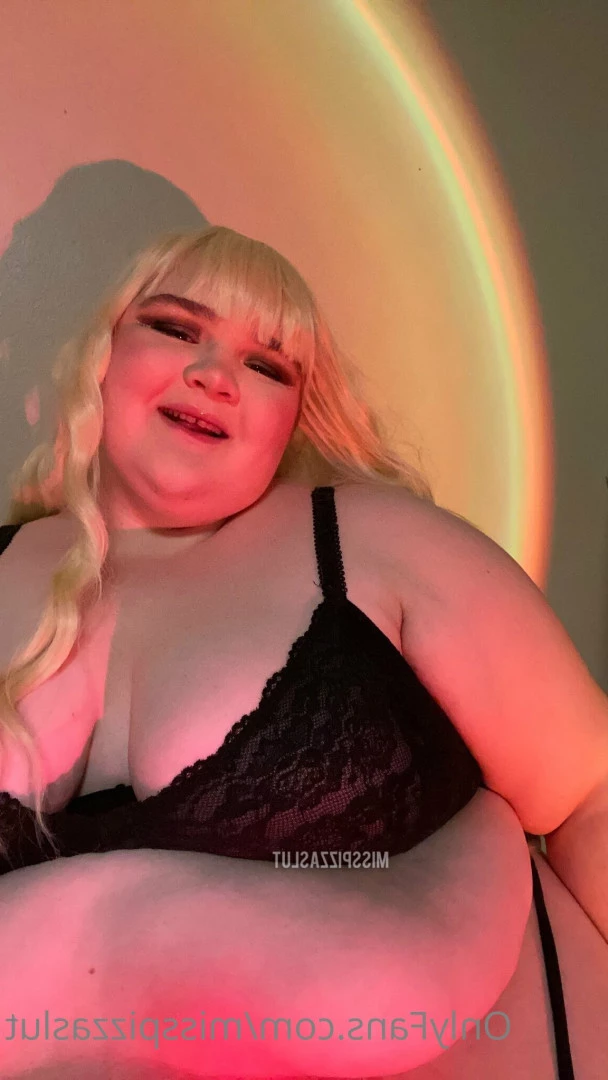 Ange 💕 fluffy ssbbw 💕 [ misspizzaslut ] Onlyfans leaked photo 5856893 on Hotleaks.tv