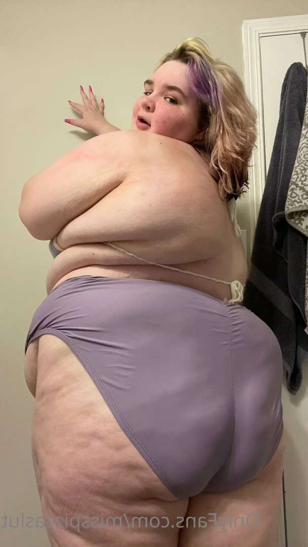 Ange 💕 fluffy ssbbw 💕 [ misspizzaslut ] Onlyfans leaked photo 5858246 on Hotleaks.tv