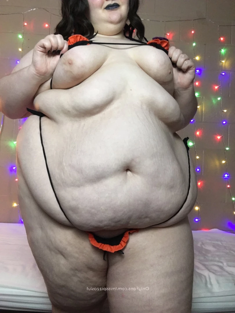 Ange 💕 fluffy ssbbw 💕 [ misspizzaslut ] Onlyfans leaked photo 5858987 on Hotleaks.tv