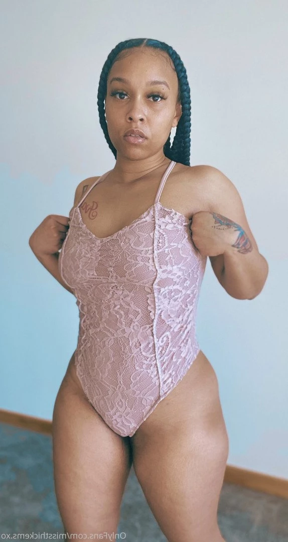 Vana [ missthickems.xo ] Onlyfans leaked photo 3048243 on Hotleaks.tv