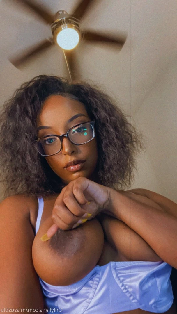 Juicy Butt Queen [ missusblu ] Onlyfans leaked photo 2893072 on Hotleaks.tv