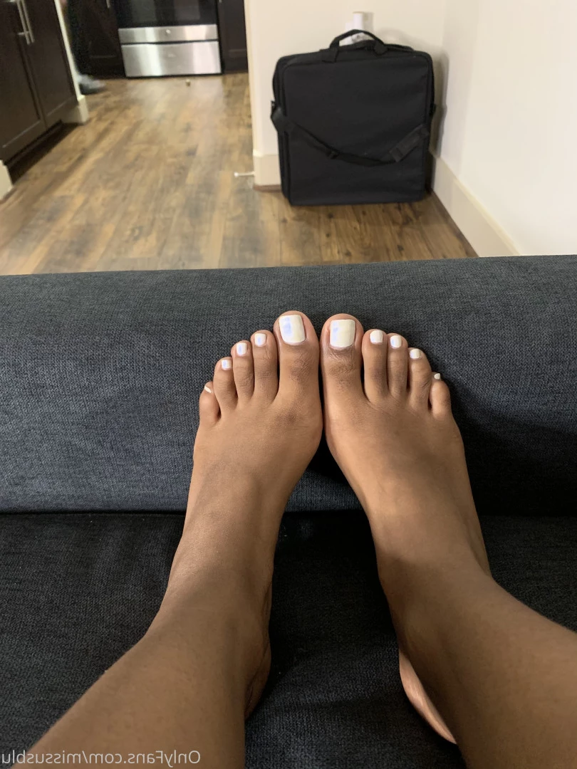 Juicy Butt Queen [ missusblu ] Onlyfans leaked photo 10331461 on Hotleaks.tv