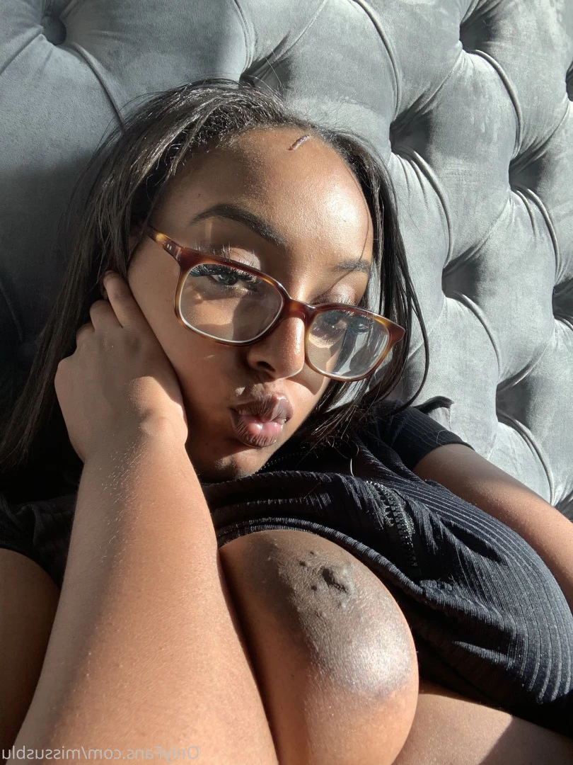 Juicy Butt Queen [ missusblu ] Onlyfans leaked photo 10331817 on Hotleaks.tv