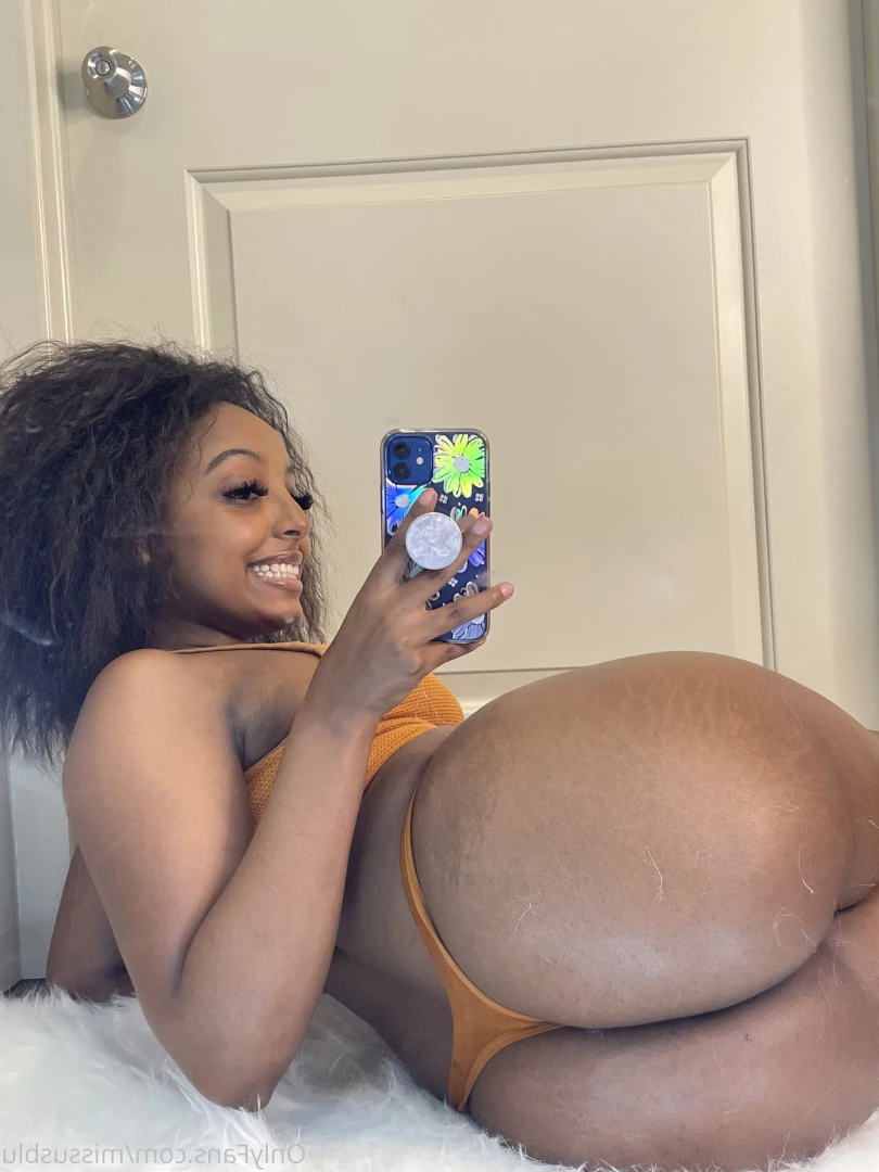Juicy Butt Queen [ missusblu ] Onlyfans leaked photo 10331830 on Hotleaks.tv