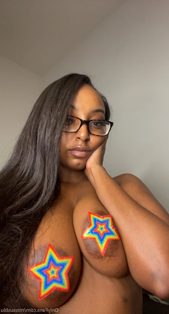 Juicy Butt Queen [ missusblu ] Onlyfans leaked photo 10331995 on Hotleaks.tv
