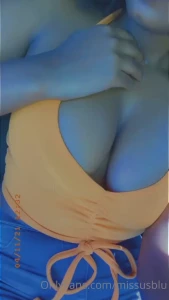 10609960