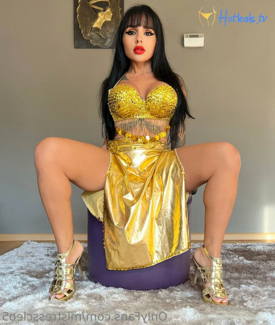 MistressCleopatra ⛓🧤 الملكة كليوباترا [ mistresscleo5 ] Onlyfans leaked photo 9298439 on Hotleaks.tv