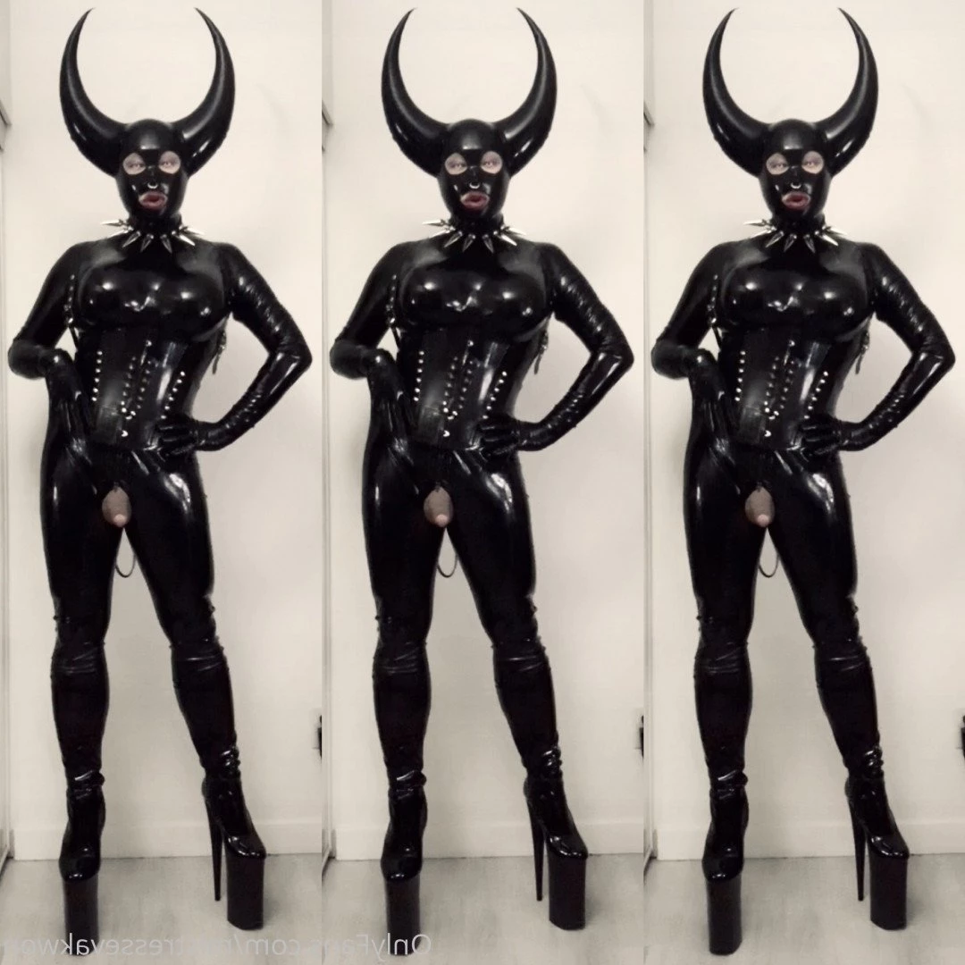 Mistress Yumi [ mistressyumi ] Onlyfans leaked photo 2957381 on Hotleaks.tv