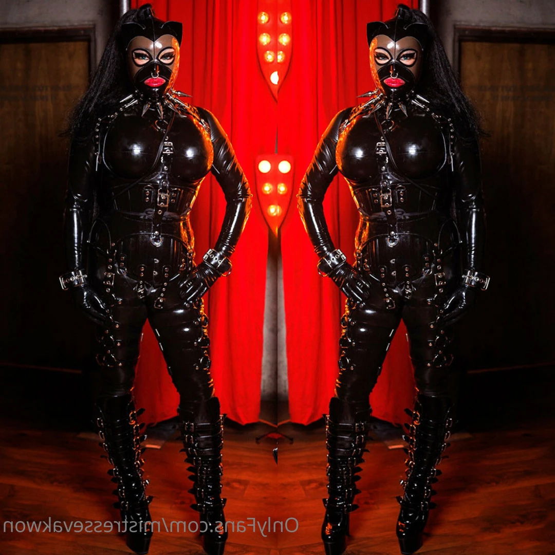 Mistress Yumi [ mistressyumi ] Onlyfans leaked photo 9469611 on Hotleaks.tv
