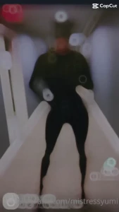 10609671