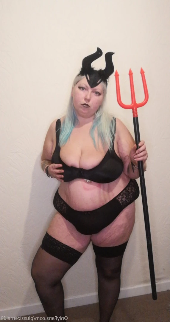 😈 Mistress Mel 😈 NEW GG CONTENT [ mistressmel1 ] Onlyfans leaked photo 9775729 on Hotleaks.tv