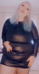 10609618