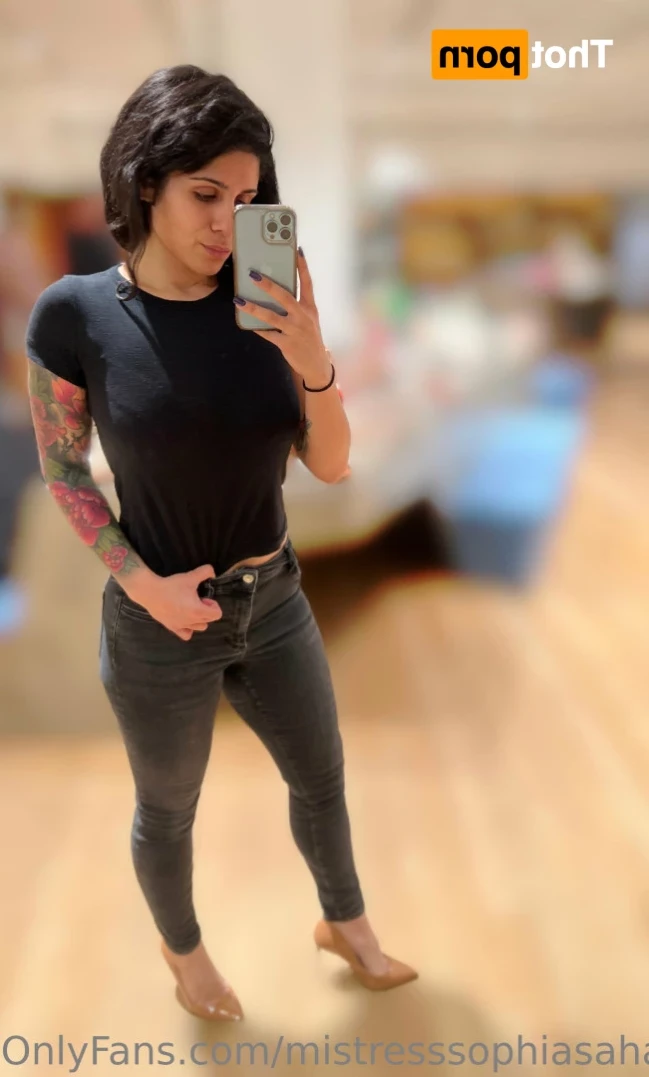 Mistress Sophia Sahara | Dominatrix [ mistresssophiasahara ] Onlyfans leaked photo 12997209 on Hotleaks.tv
