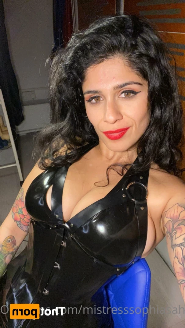 Mistress Sophia Sahara | Dominatrix [ mistresssophiasahara ] Onlyfans leaked photo 15650833 on Hotleaks.tv