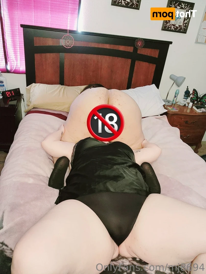 MeghanRenee [ mj8694 ] Onlyfans leaked photo 12996567 on Hotleaks.tv
