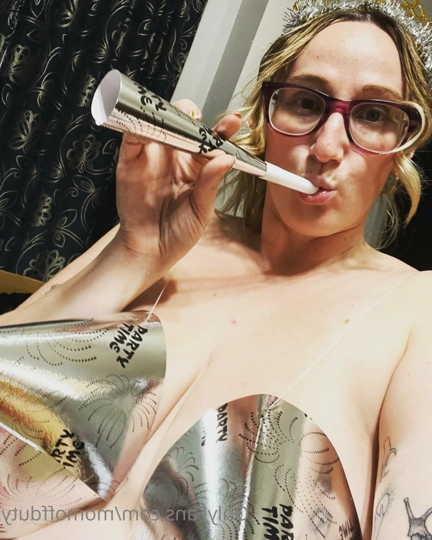 momoffduty Onlyfans leaked photo 2886721 on Hotleaks.tv