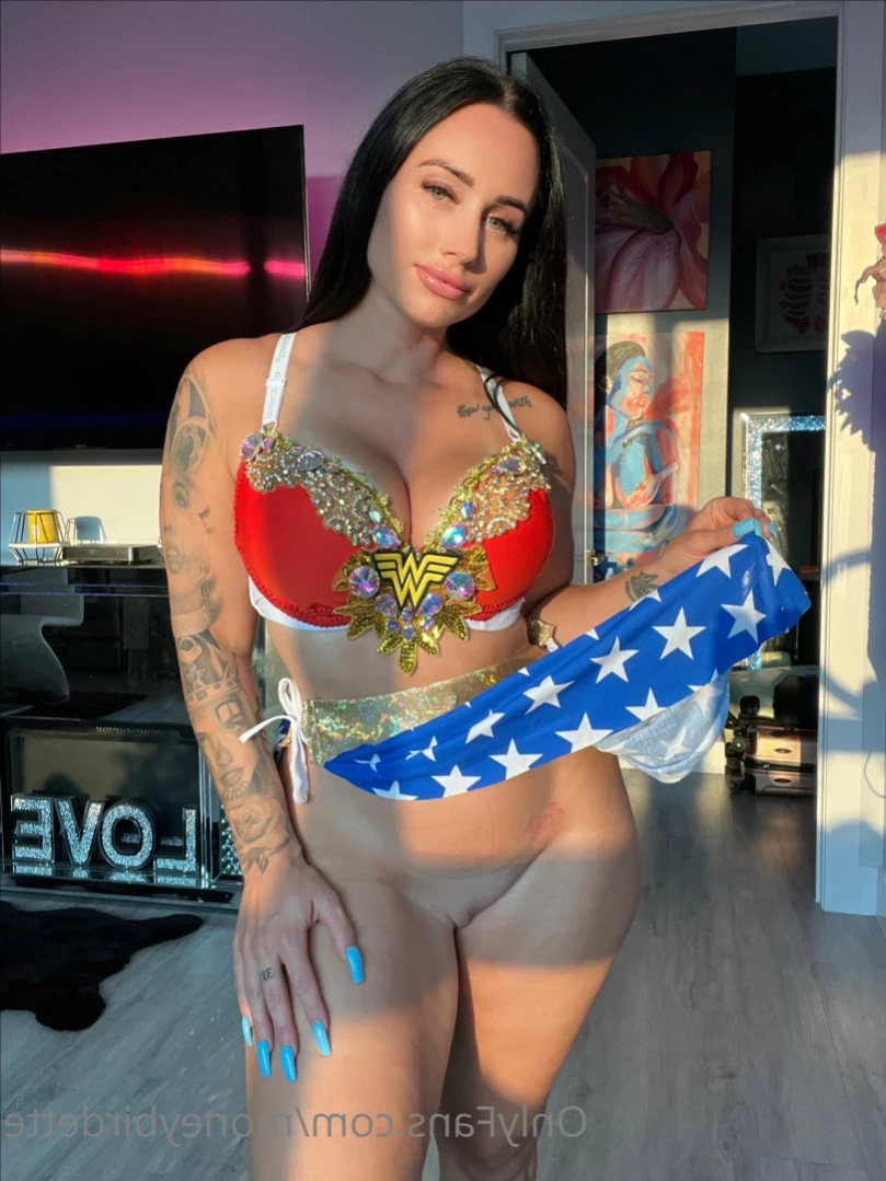 Dara (Moneybirdette) [ moneybirdette ] Onlyfans leaked photo 13410923 on Hotleaks.tv