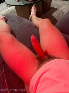 5848372