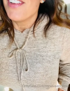 Mrs. Ava Andrews [ mrsavaandrews ] Onlyfans leaked video 4915894 on Hotleaks.tv