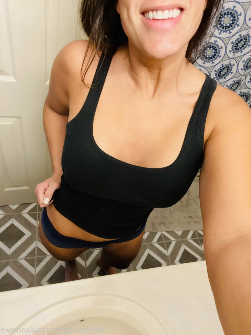 Mrs. Ava Andrews [ mrsavaandrews ] Onlyfans leaked photo 6234633 on Hotleaks.tv