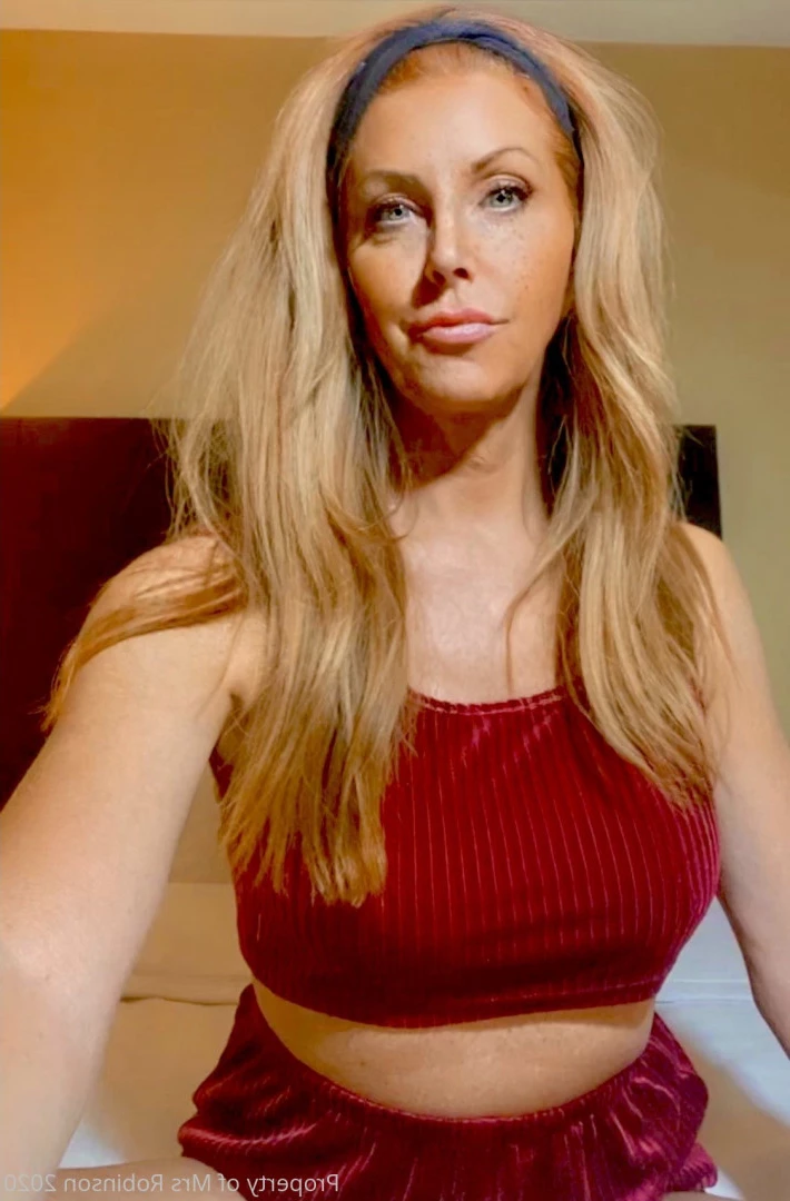 Mrs. Robinson [ mrsrobinsonvip ] Onlyfans leaked photo 7676608 on Hotleaks.tv