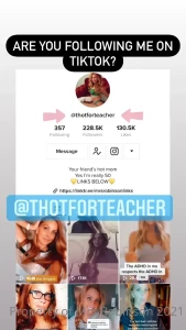 Mrs. Robinson [ mrsrobinsonvip ] Onlyfans leaked video 7775681 on Hotleaks.tv