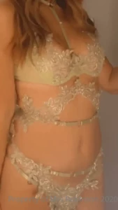Mrs. Robinson [ mrsrobinsonvip ] Onlyfans leaked video 8888203 on Hotleaks.tv