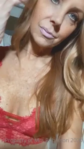 Mrs. Robinson [ mrsrobinsonvip ] Onlyfans leaked video 8888412 on Hotleaks.tv