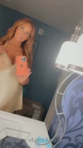 Mrs. Robinson [ mrsrobinsonvip ] Onlyfans leaked video 8888647 on Hotleaks.tv