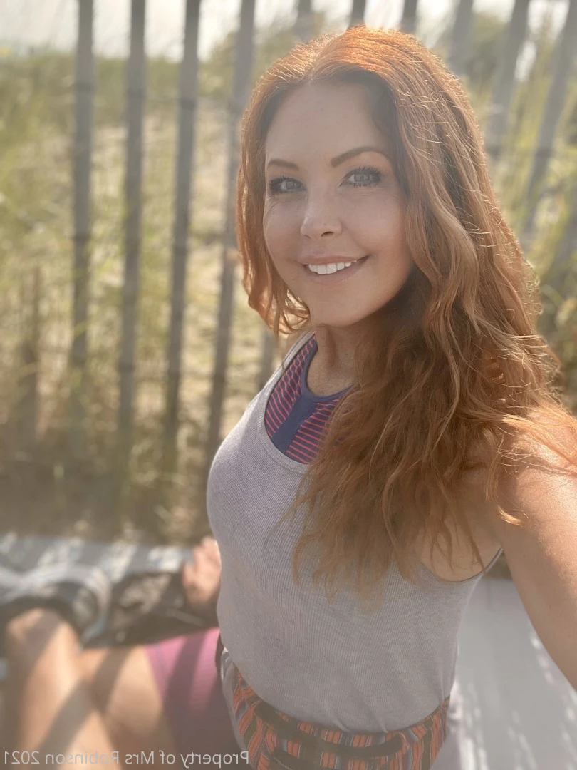 Mrs. Robinson [ mrsrobinsonvip ] Onlyfans leaked photo 10318437 on Hotleaks.tv